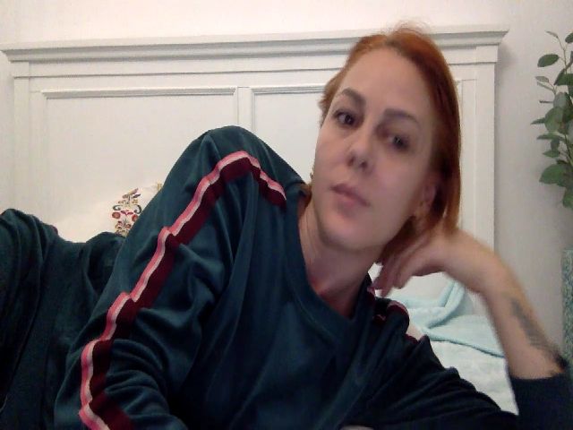 Live sex webcam photo for catherinne4u #271544872