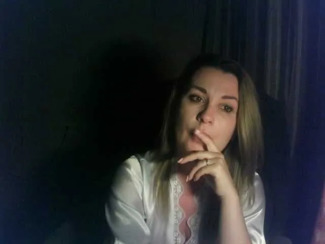 Live sex webcam photo for saden27 #271543498