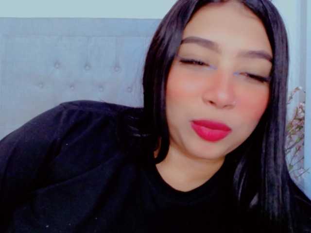 Live sex webcam photo for Rachelcute #271553261