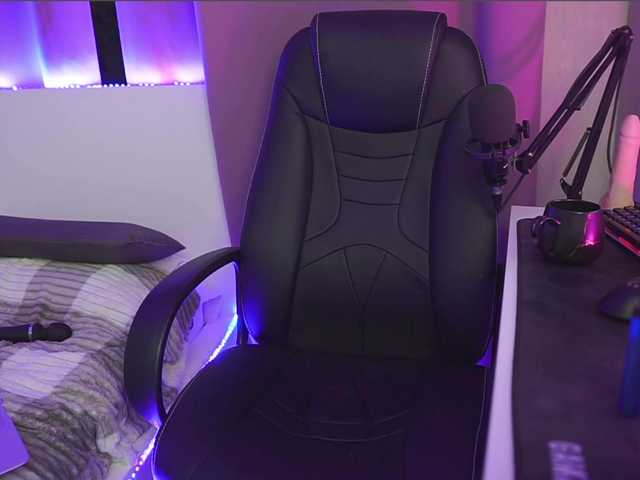 Live sex webcam photo for bljouu #271543536