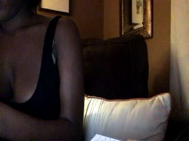 Live sex webcam photo for IsabelHunter #271545832