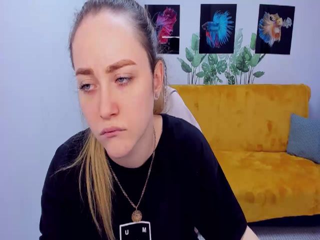 Live sex webcam photo for SeveiGold #271550643