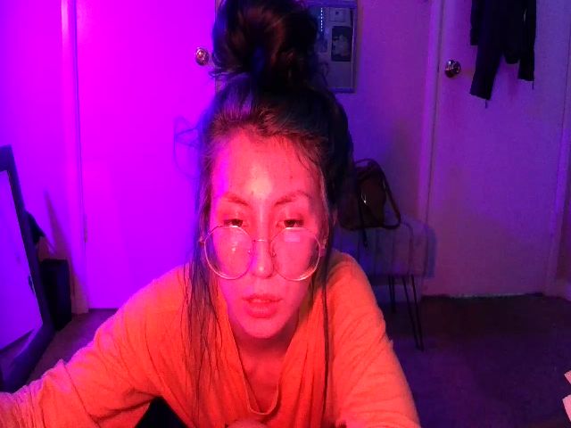 Live sex webcam photo for Skylerm00n #271548070