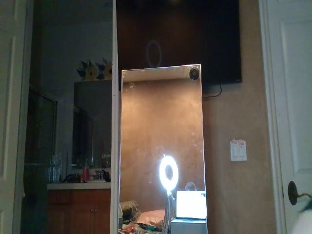 Live sex webcam photo for Viper710 #271550465