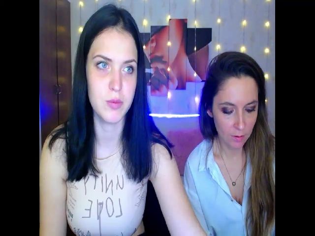 Live sex webcam photo for MilliKristal #271548664