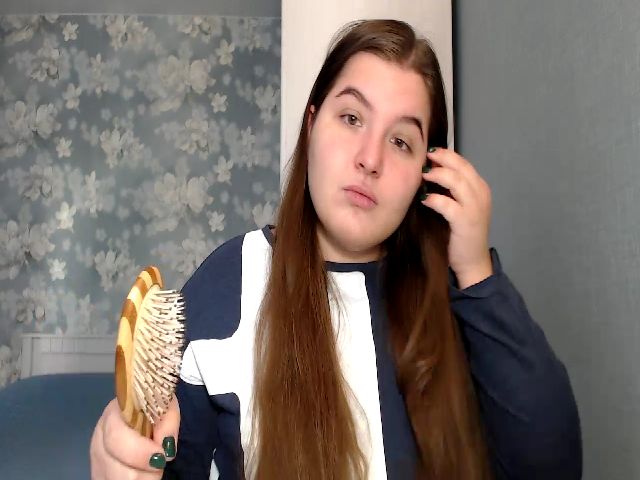 Live sex webcam photo for ElanisBlair #271548760