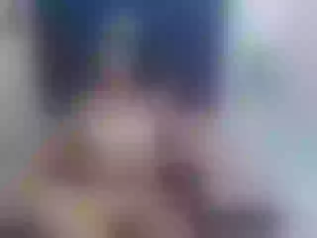 Live sex webcam photo for alicia-evanss #271543257