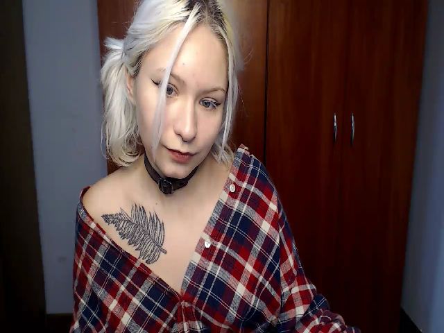 Live sex webcam photo for AnnetLansy #271545275