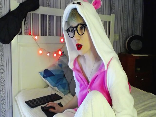 Live sex webcam photo for Marchfox #271551707