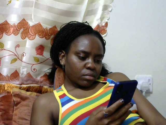 Live sex webcam photo for Lovelikethiso #271553309