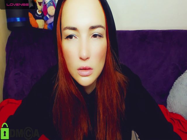 Live sex webcam photo for KimmAmbrell #271545735