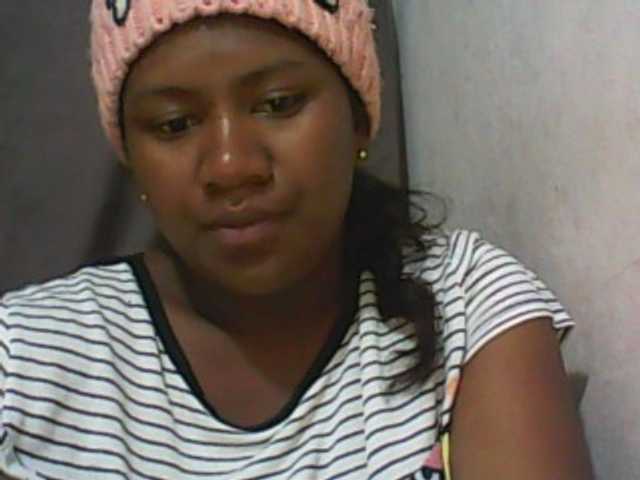 Live sex webcam photo for mybigass15 #271566004