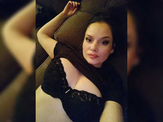 Live sex webcam photo for sura97 #271564608