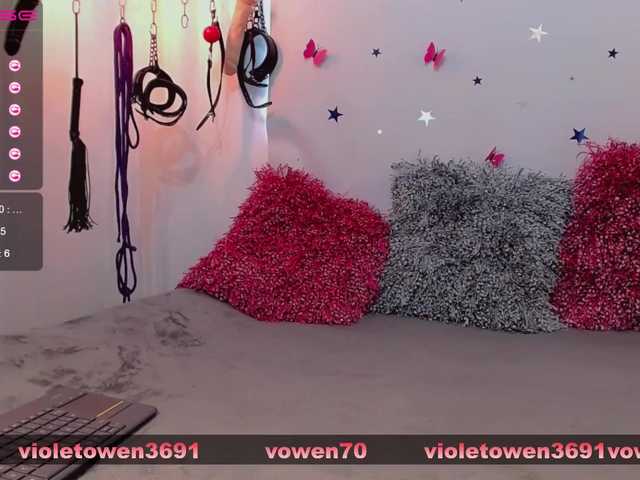 Live sex webcam photo for VioletOwen #271561242