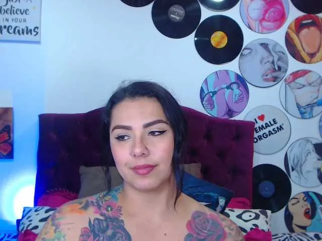 Live sex webcam photo for SofiInk #271556272