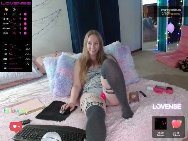 Live sex webcam photo for MilaStoned #271558477