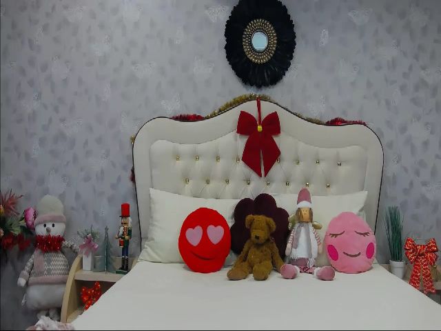 Live sex webcam photo for Misha_Diamond #271557493