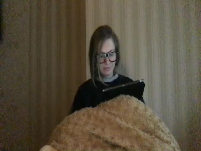 Live sex webcam photo for A_Girlie #271562162