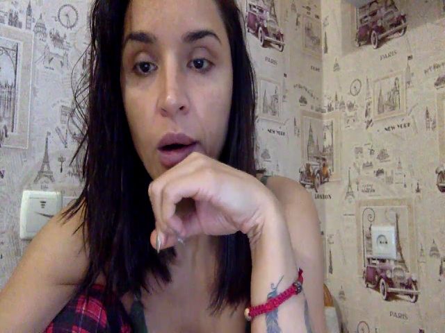Live sex webcam photo for JolyBoss #271562611