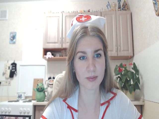 Live sex webcam photo for Ms_Charming #271557072