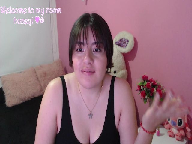 Live sex webcam photo for Frida_porn #271557160