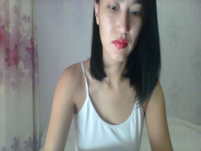 Live sex webcam photo for SweetRo0mance #271557469