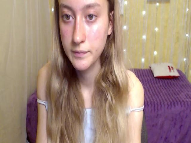 Live sex webcam photo for LinaRum__ #271559530