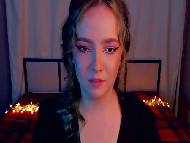 Live sex webcam photo for Sonya_blade9 #271563556