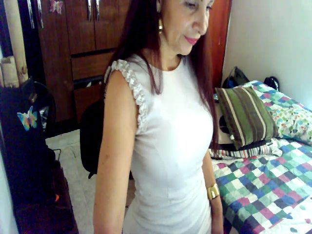 Live sex webcam photo for Milfsexy_ #271562534