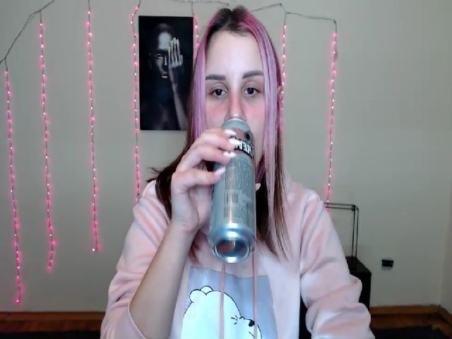 Live sex webcam photo for PolliMilk #271564326