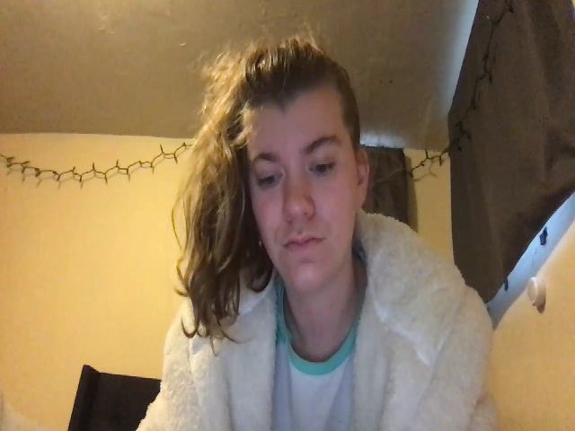Live sex webcam photo for Trixiegirl3 #271562696