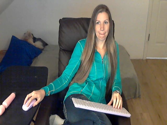 Live sex webcam photo for SouthernNSexi #271563314