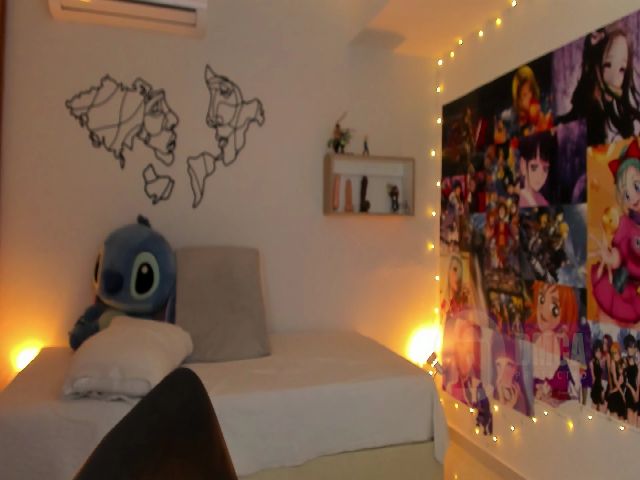 Live sex webcam photo for Angelin_cute #271563181