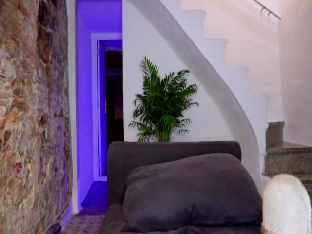 Live sex webcam photo for BlueBallMaker #271557063