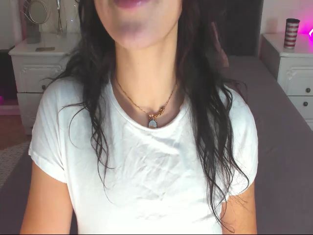 Live sex webcam photo for ErikaCurtees #271562734