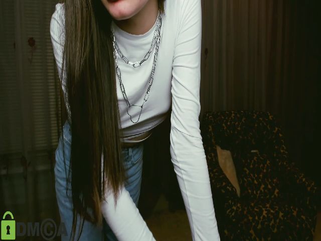 Live sex webcam photo for BertaOwenn #271564361