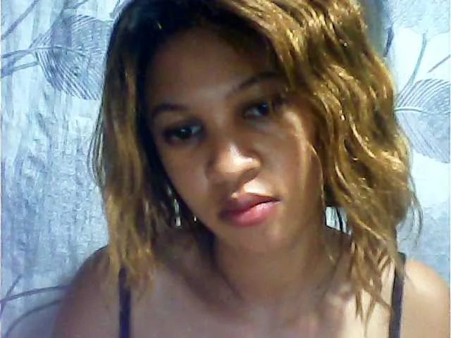 Live sex webcam photo for TIFFANIW #271565142