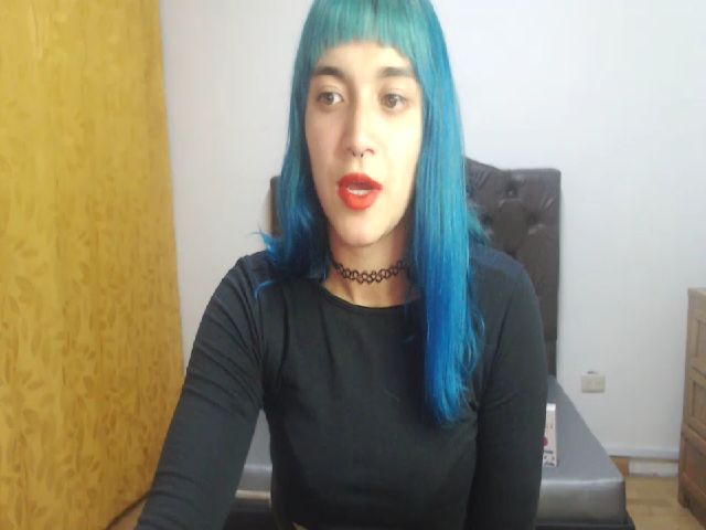 Live sex webcam photo for Carolinforbes #271557268