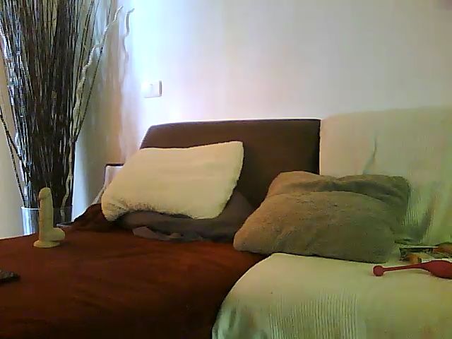 Live sex webcam photo for HotNaty69 #271563067