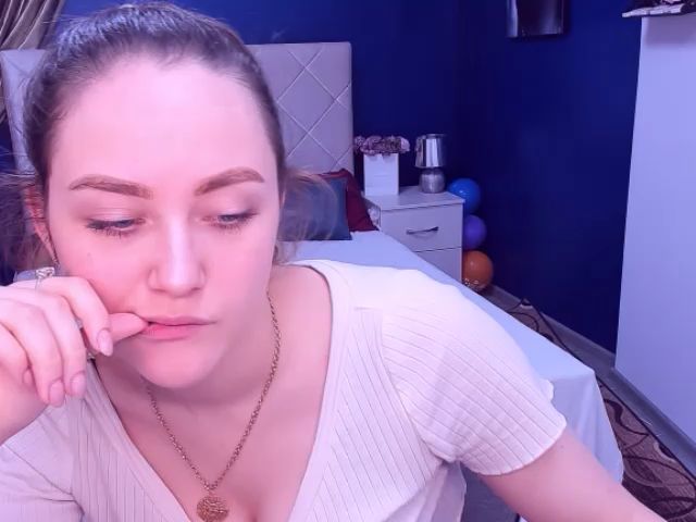 Live sex webcam photo for SeveiGold #271563481