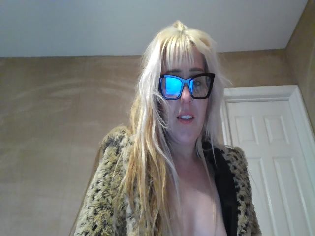 Live sex webcam photo for Viper710 #271563916