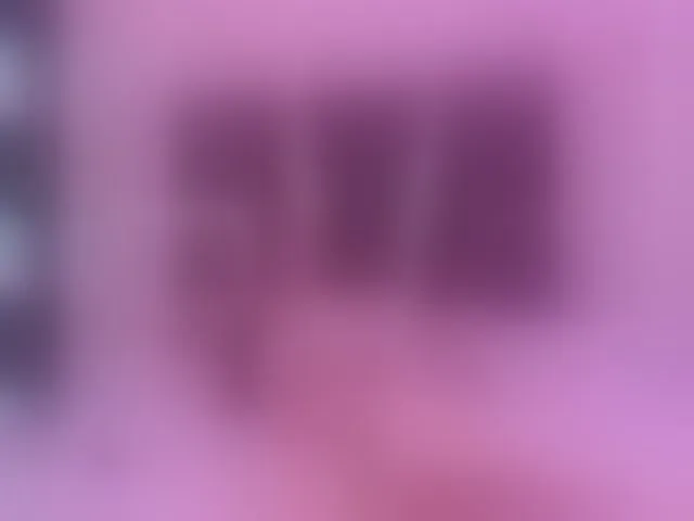 Live sex webcam photo for AileenCarter #271566038