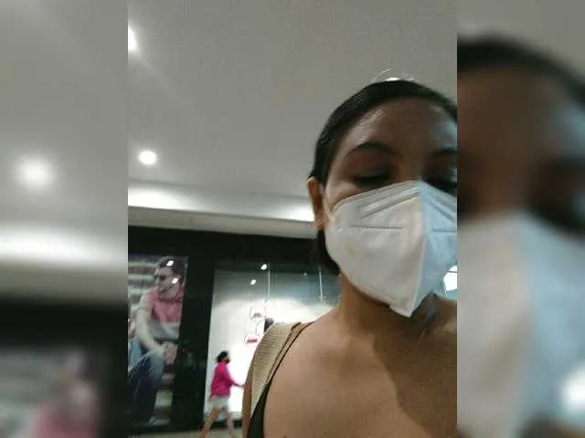 Live sex webcam photo for AlessRinaldi #271565357