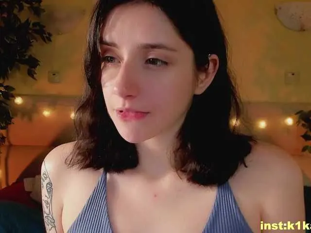 Live sex webcam photo for AdelaKouch #271555969