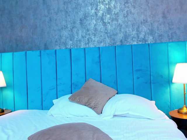 Live sex webcam photo for AlexisssAngel #271561124