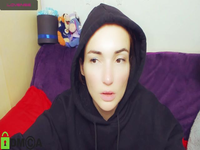 Live sex webcam photo for KimmAmbrell #271556881