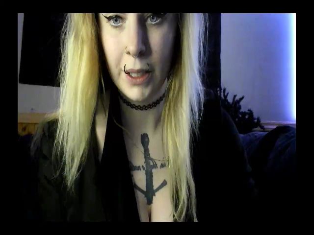 Live sex webcam photo for avocadoqueen #271563918