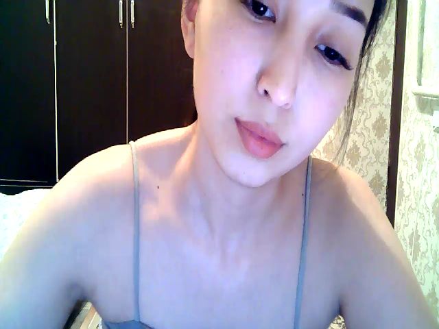 Live sex webcam photo for MissMolly____ #271568571