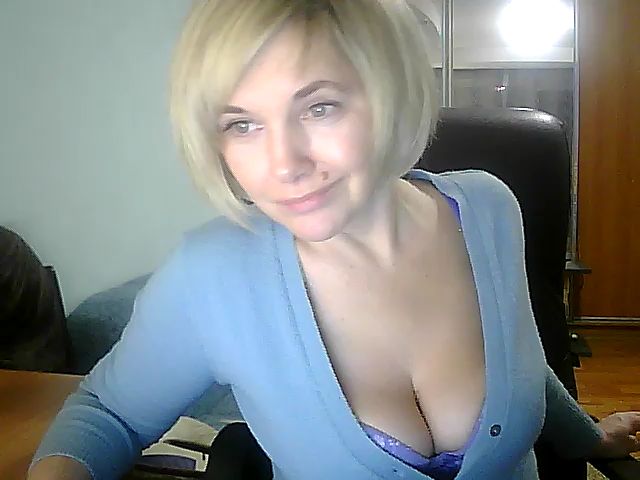 Live sex webcam photo for Vivid_Glance #271569306