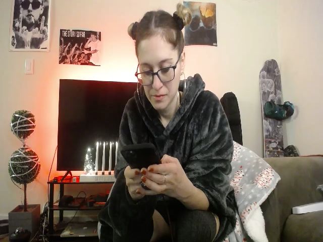 Live sex webcam photo for Lilith_whorns #271569428